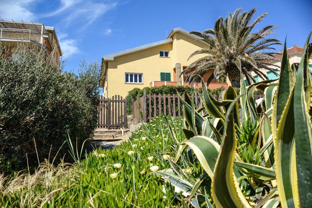 B&B Livia Castiglione della Pescaia Bagian luar foto